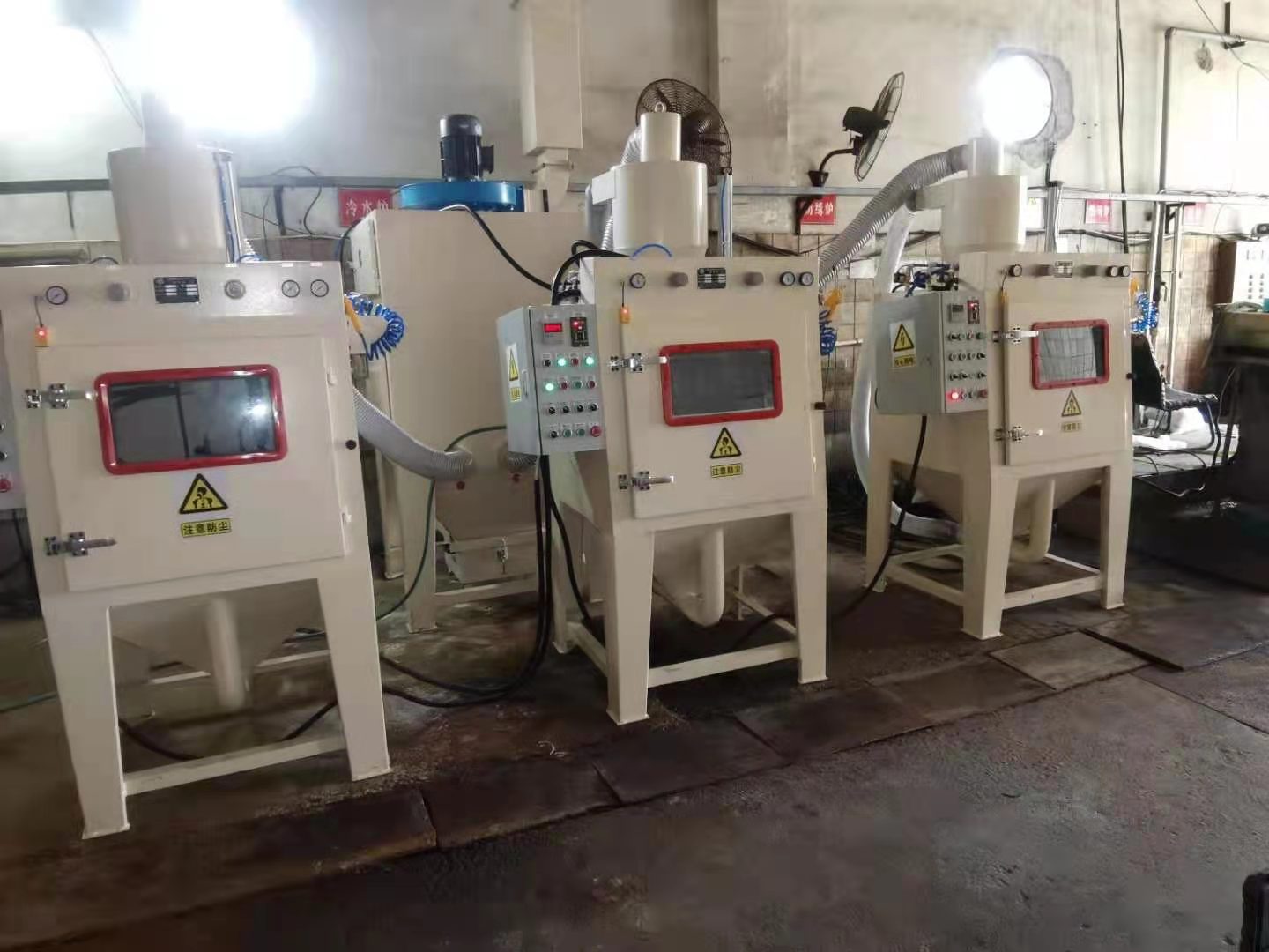 小型噴砂機(jī)的噴砂效果如何？